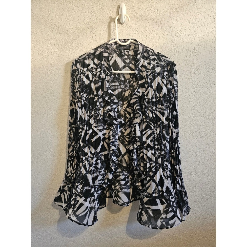 Office Siren Chic Black White Geometric Ruffle V-Neck Long Sleeve Blouse Y2K 10
